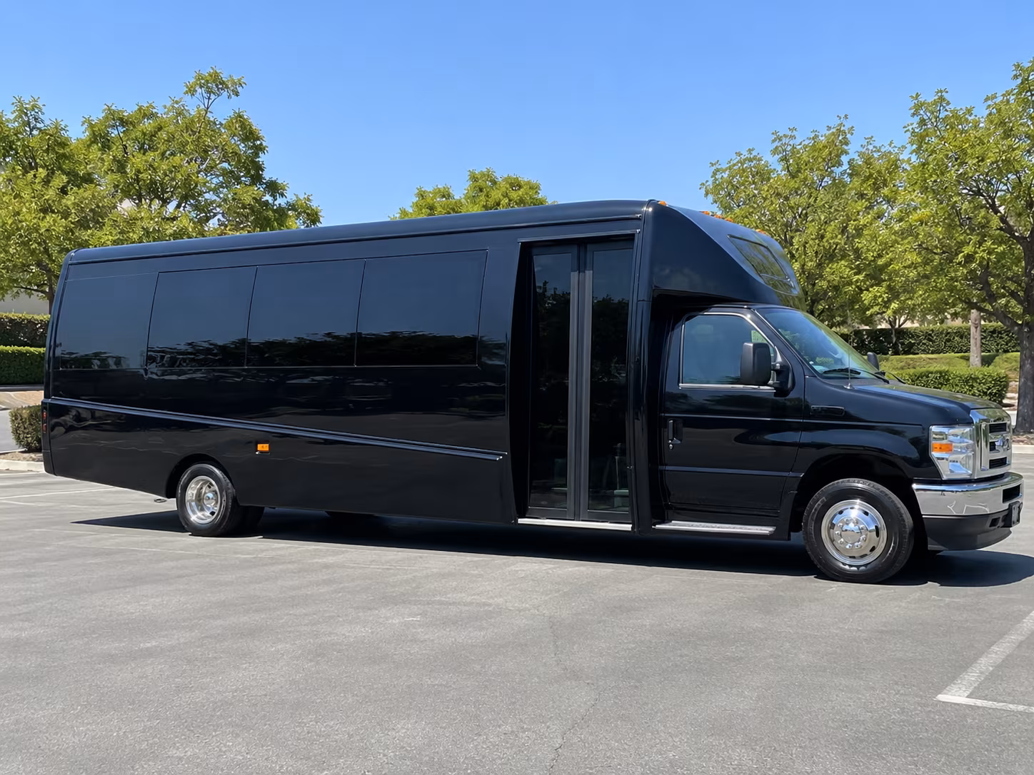 lake elsinore airport transportation